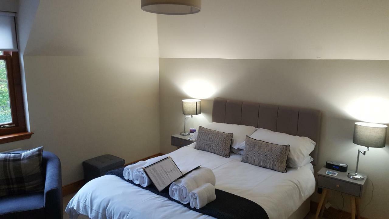 Breton House Bed & Breakfast Portree Bagian luar foto