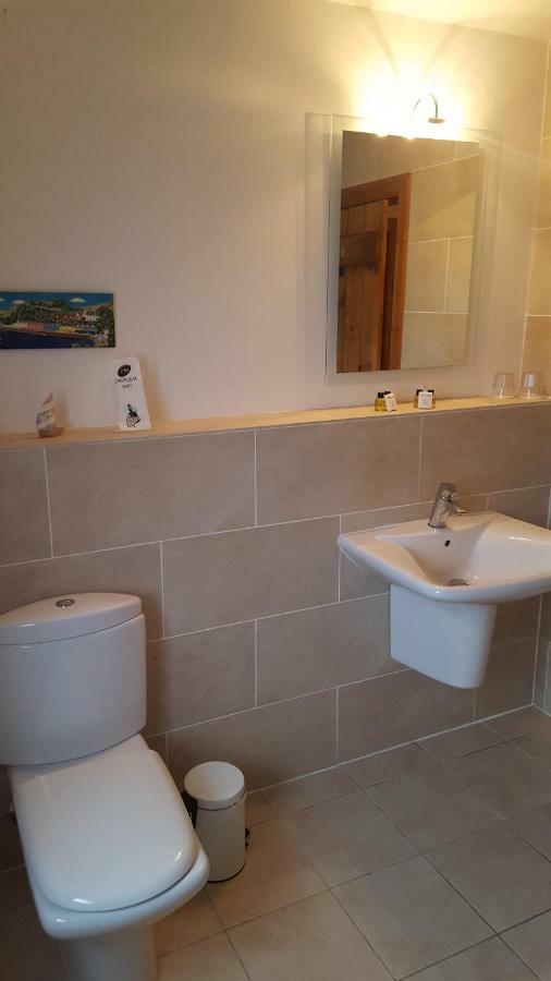 Breton House Bed & Breakfast Portree Bagian luar foto