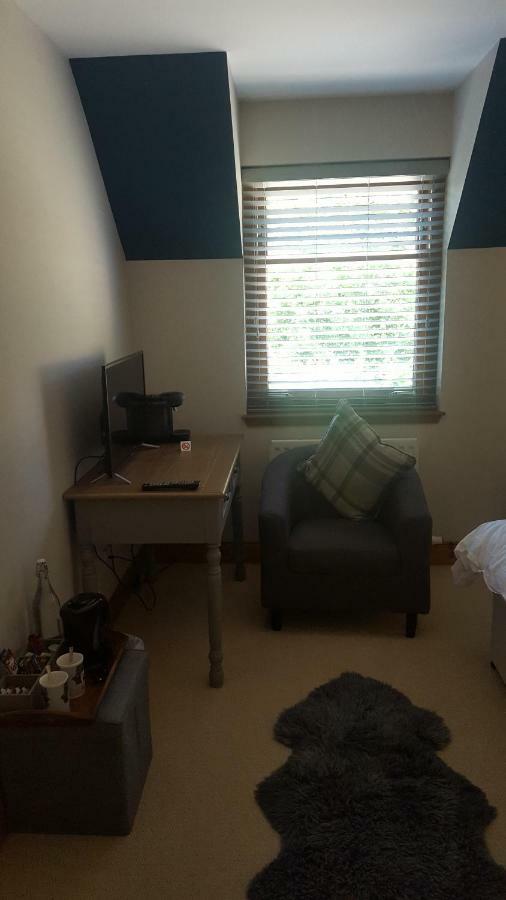 Breton House Bed & Breakfast Portree Bagian luar foto