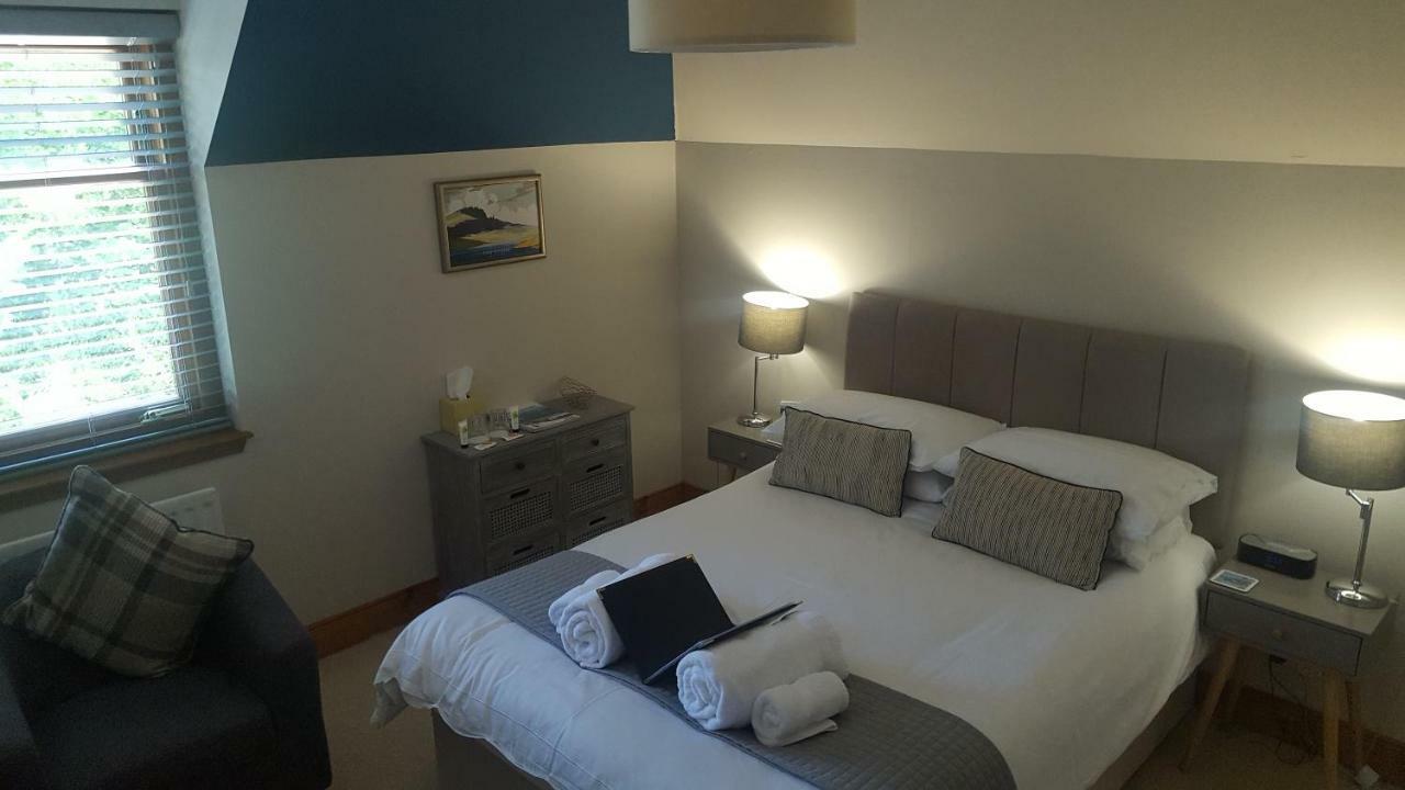 Breton House Bed & Breakfast Portree Bagian luar foto
